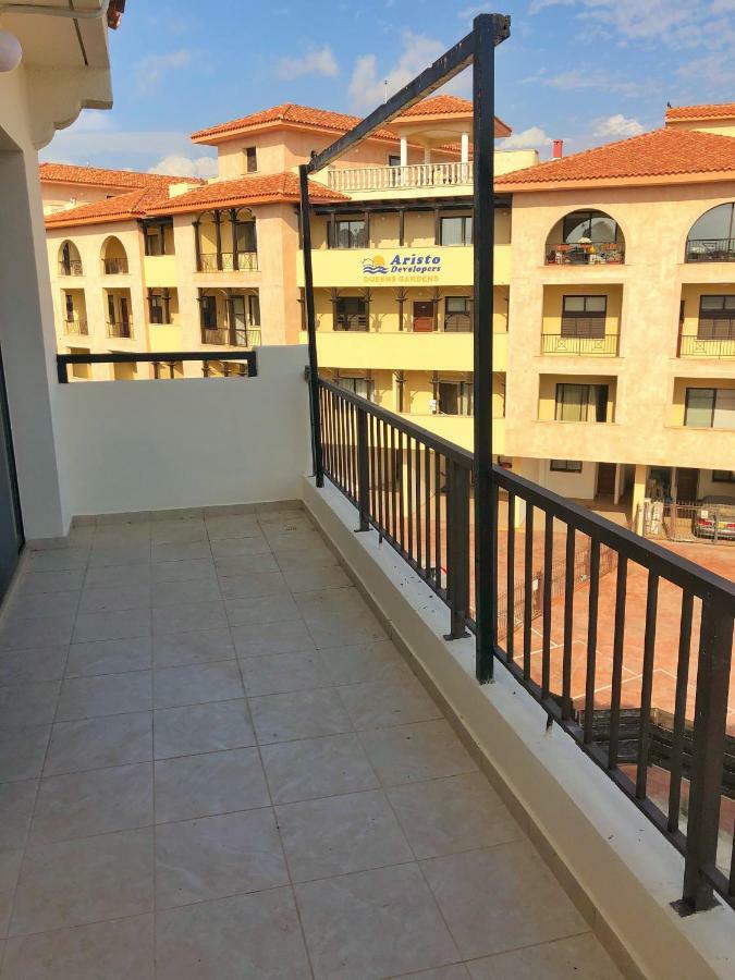 Appartement Byzantium Gardens à Paphos Extérieur photo